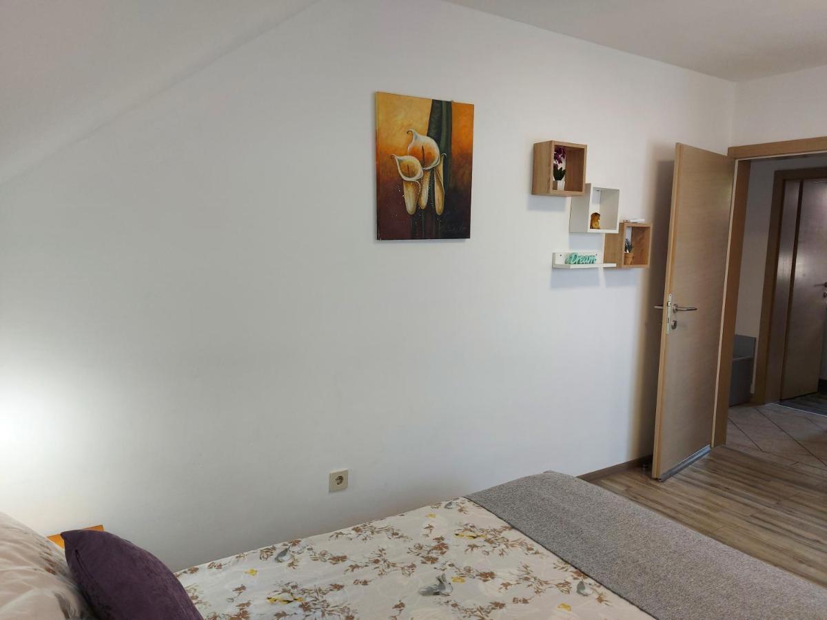 Apartment Andrea Smoljanac Kültér fotó